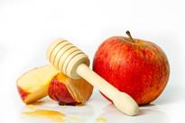 תמונה שמכילה אוכל טבעי, תפוח, להפיק, מזון על  התיאור נוצר באופן אוטומטי